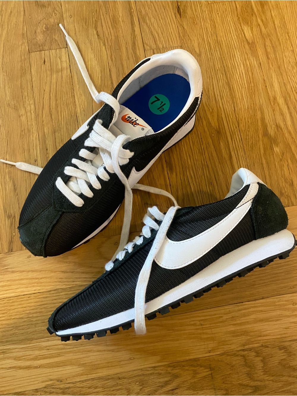 NEW Nike LD-1000 Black White Men Unisex Casual Lifestyle Shoes